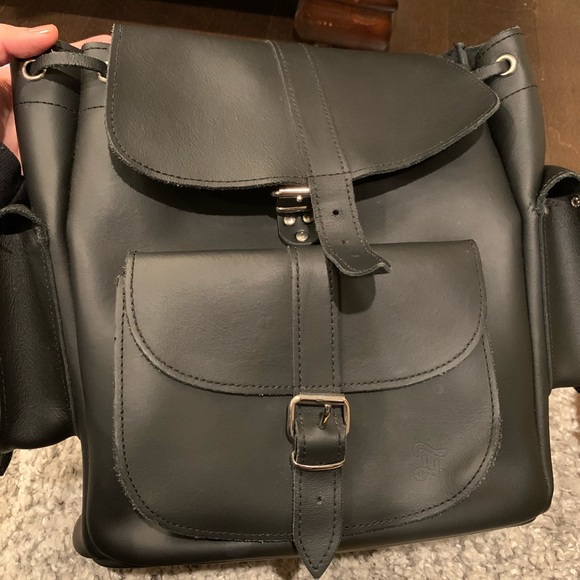 Grafea Black Leather Backpack Rucksack - Picture 6 of 7